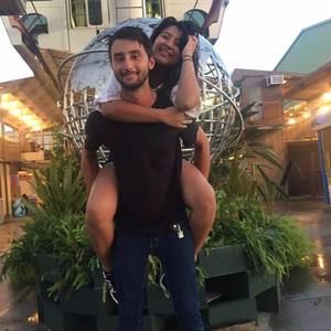 Meet your Posher, Rubi